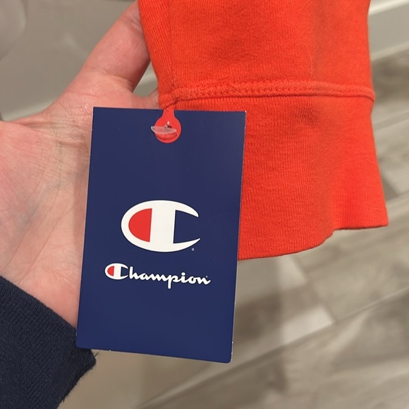 CHAMPION VINTAGE WAVE WASH ZIP-UP HOODIE IN WASHED RED Size 2XL - Picture 2 of 6